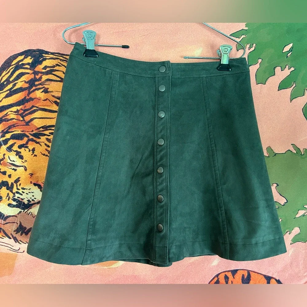 Abercrombie & Fitch faux suede snap mini skirt - Picture 2 of 5